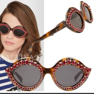 Gucci Cat eye sunglasses